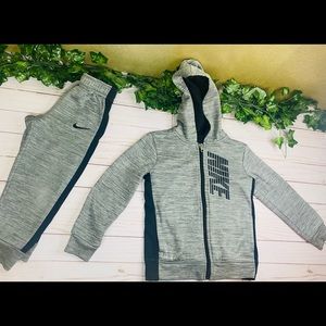 Boys Nike Sweatsuit- 4T